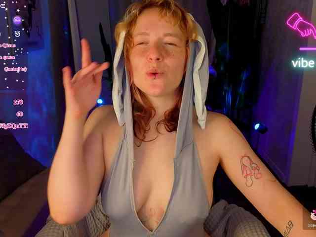 Ricki-Bloom webcam
