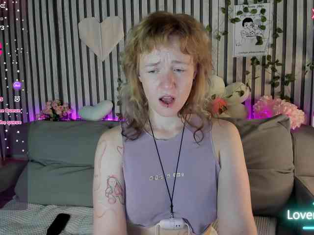 Ricki-Bloom webcam