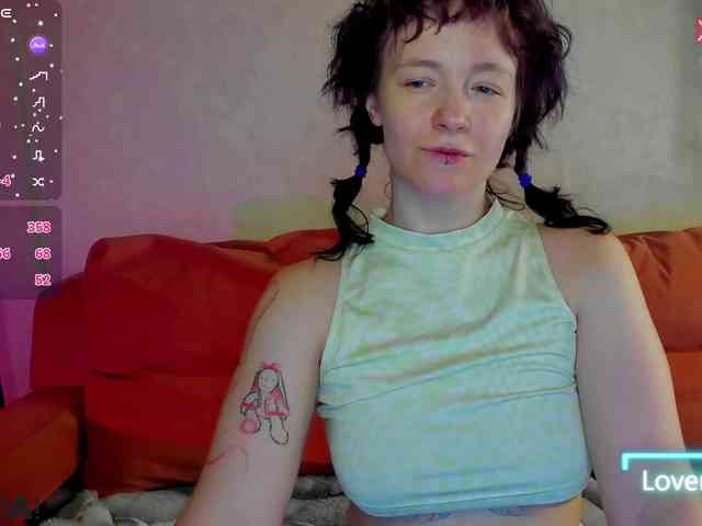 Ricki-Bloom webcam