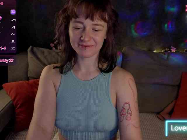 Ricki-Bloom webcam