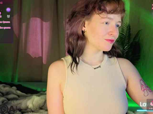 Ricki-Bloom webcam