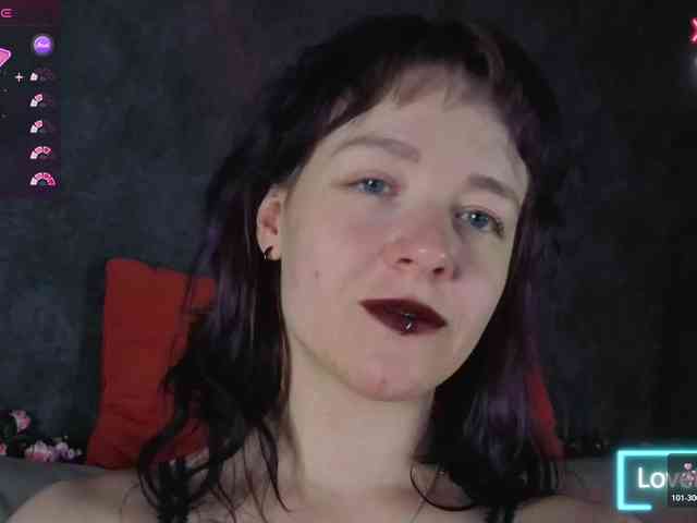 Ricki-Bloom webcam