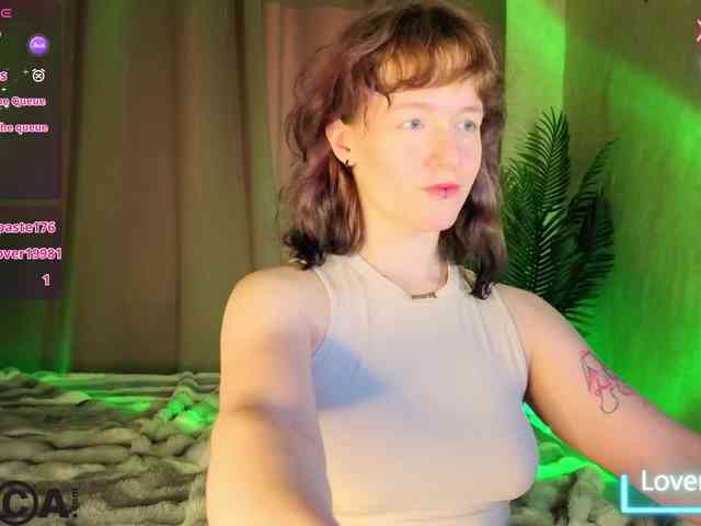 Ricki-Bloom webcam