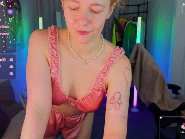 Ricki-Bloom webcam