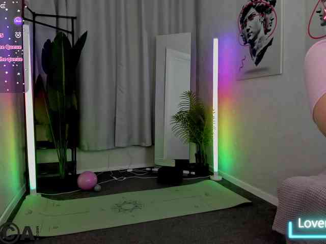 Ricki-Bloom webcam