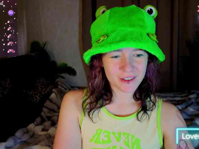 Ricki-Bloom webcam