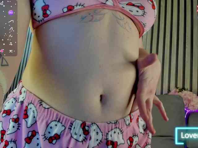 Ricki-Bloom webcam