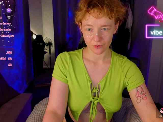 Ricki-Bloom webcam