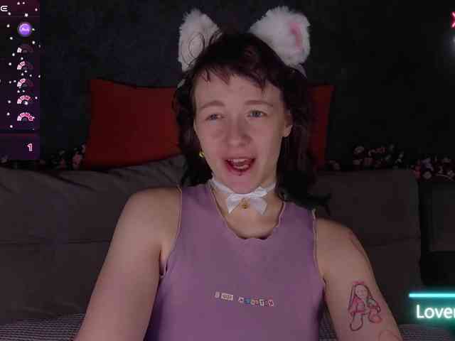 Ricki-Bloom webcam