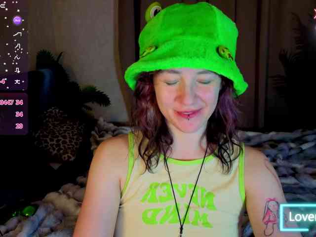Ricki-Bloom webcam