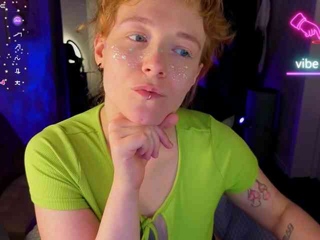Ricki-Bloom webcam