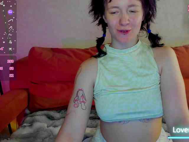 Ricki-Bloom webcam
