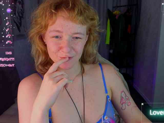 Ricki-Bloom webcam