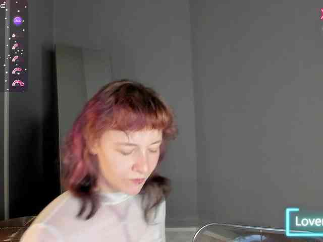 Ricki-Bloom webcam
