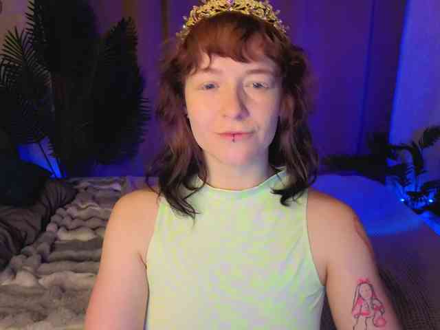 Ricki-Bloom webcam
