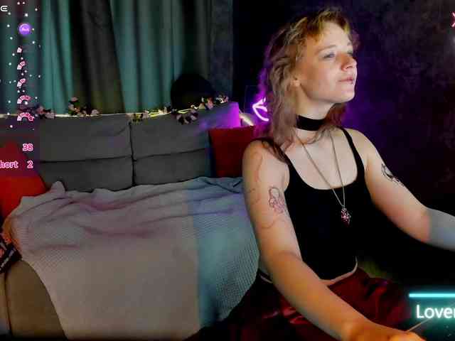 Ricki-Bloom webcam