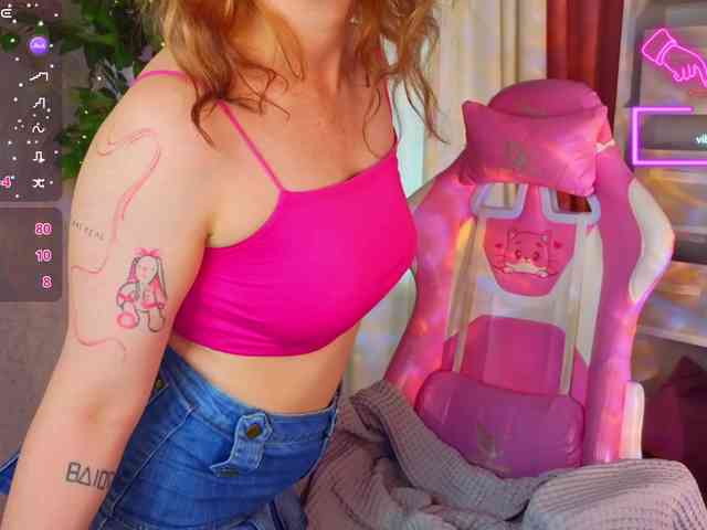 Ricki-Bloom webcam