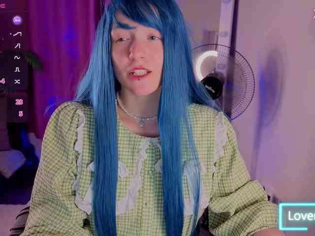 Ricki-Bloom webcam