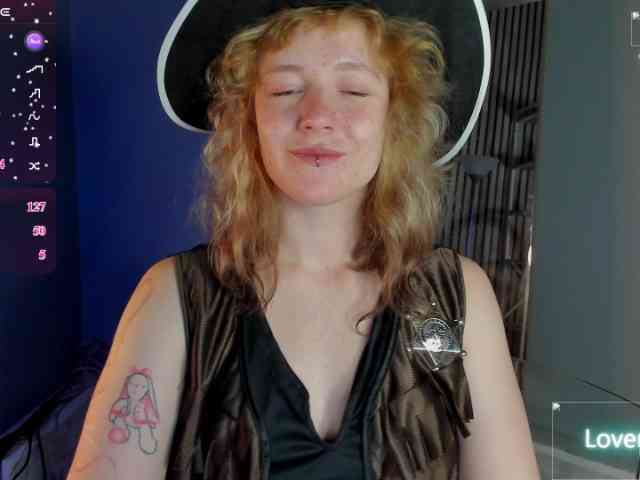 Ricki-Bloom webcam