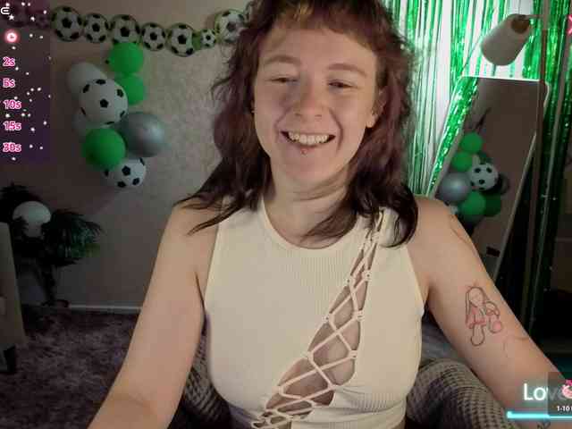 Ricki-Bloom webcam