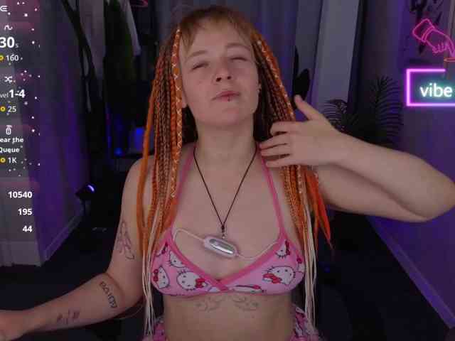 Ricki-Bloom webcam