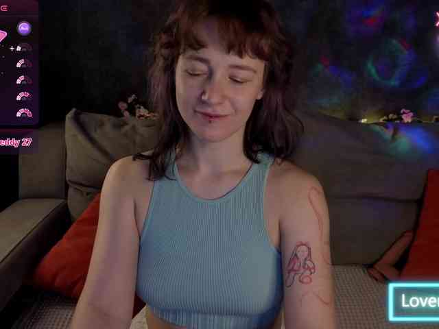 Ricki-Bloom webcam