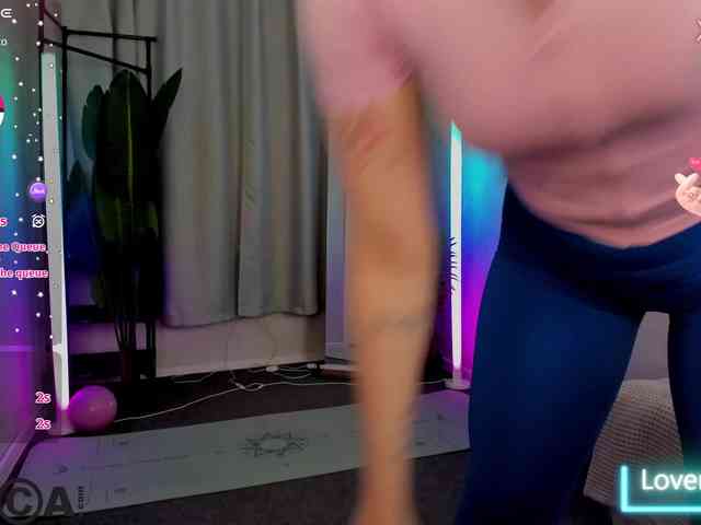 Ricki-Bloom webcam
