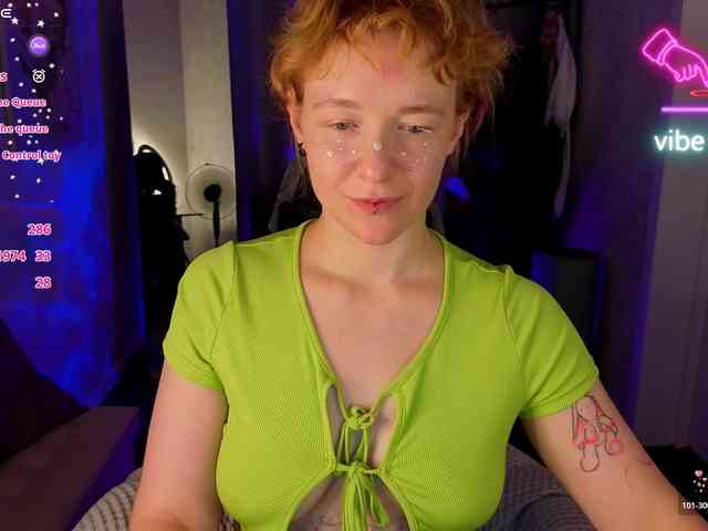 Ricki-Bloom webcam