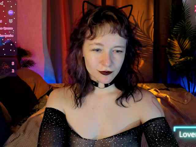 Ricki-Bloom webcam