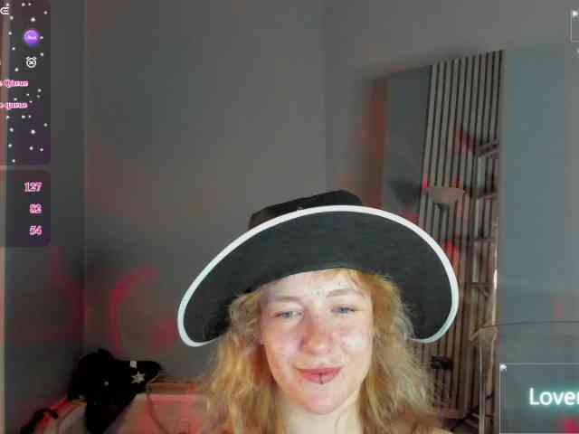 Ricki-Bloom webcam