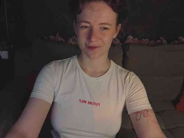Ricki-Bloom webcam