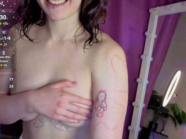 Ricki-Bloom webcam