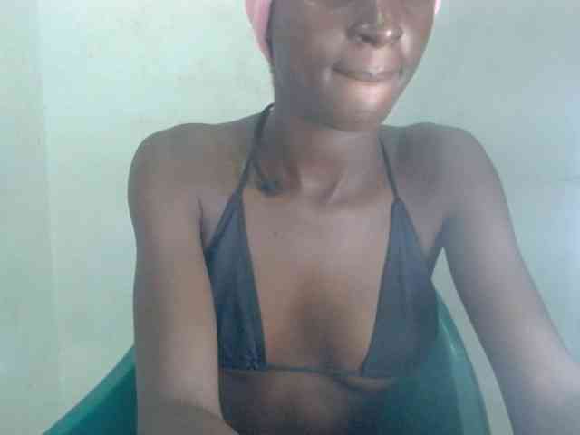 Kinkyjuice webcam