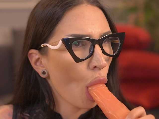 KyraReign