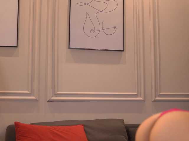 KyraReign