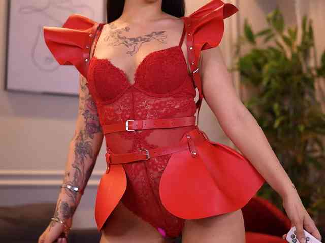 KyraReign