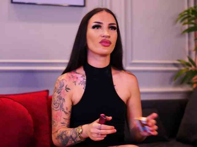 KyraReign