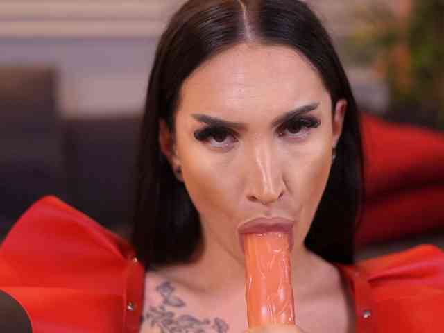 KyraReign