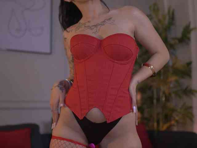 KyraReign