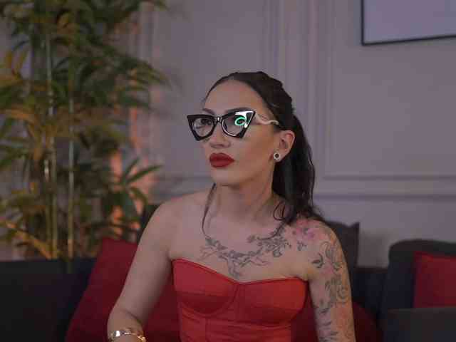 KyraReign