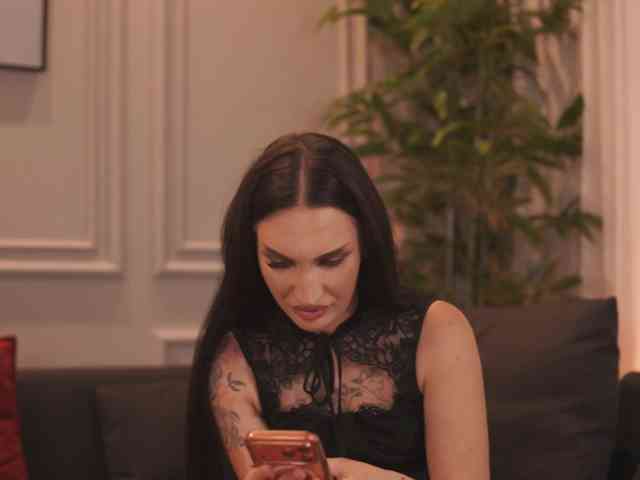 KyraReign