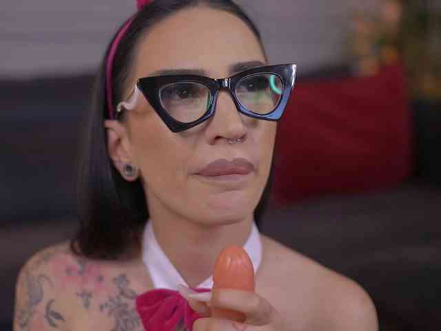 KyraReign