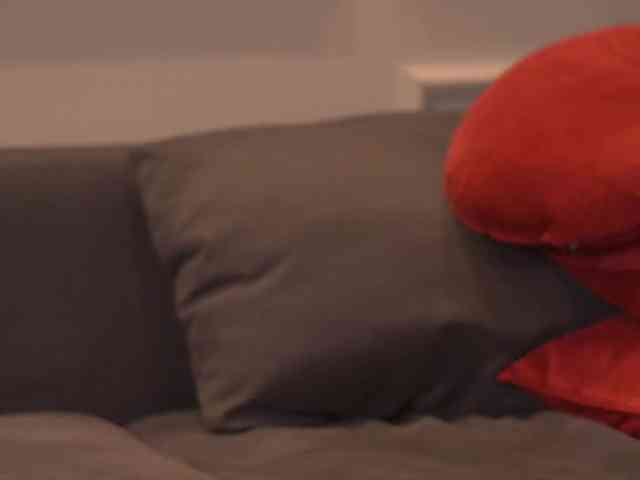 KyraReign webcam