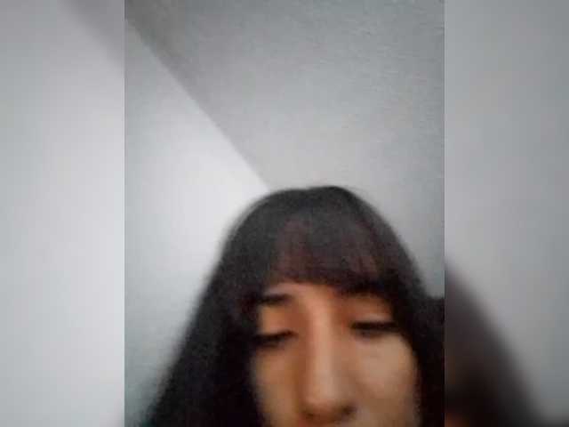 Dannali22 live cam on BongaCams