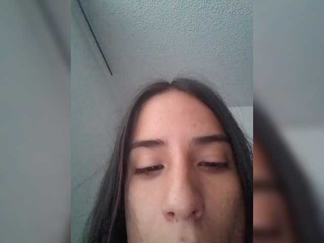 Dannali22 live webcam show