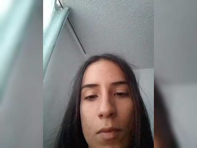 Dannali22 live cam on BongaCams