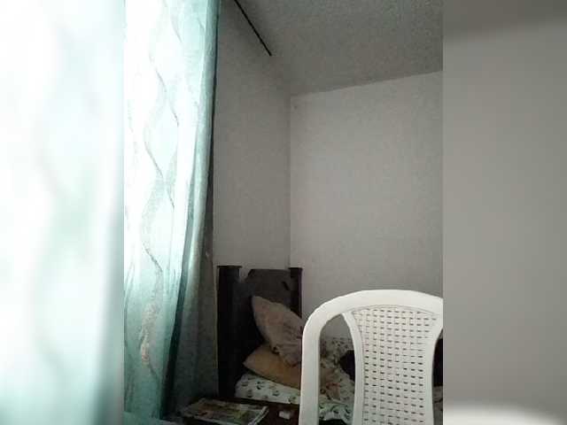 Dannali22 live webcam show
