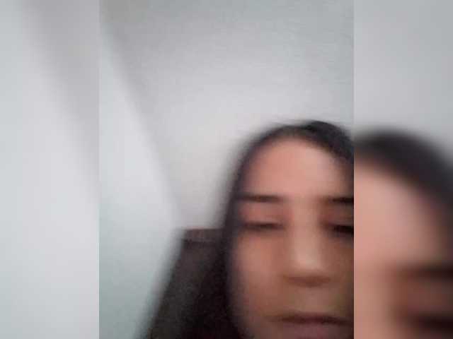 Dannali22 live cam on BongaCams