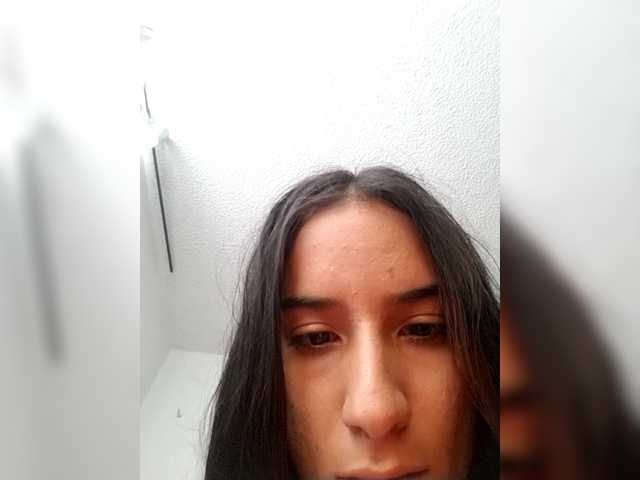 Dannali22 live cam on BongaCams