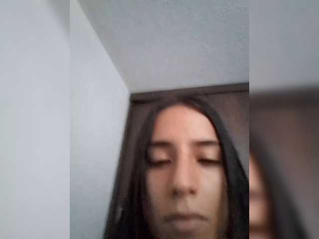 Dannali22 live cam preview